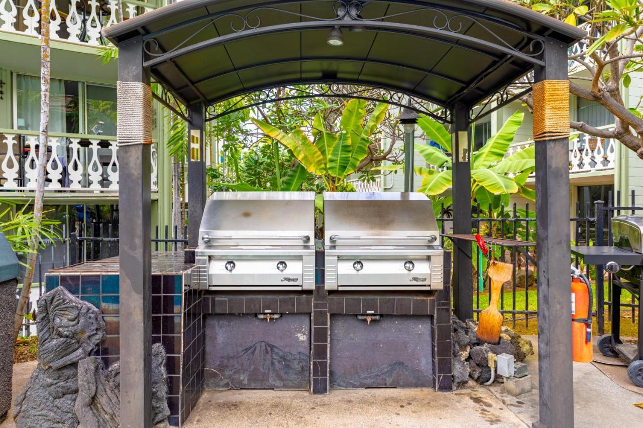 Downtown Hawaiian Theme Condo With Hot Tub, Pool & Beach - Kona Islander Inn カイルア・コナ エクステリア 写真